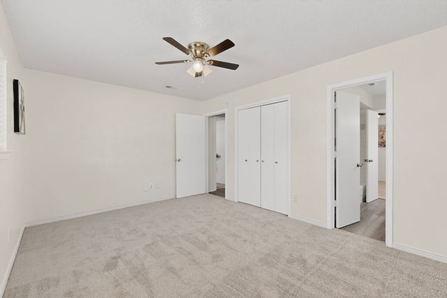 208 Gregory Drive, Desoto, TX 75115