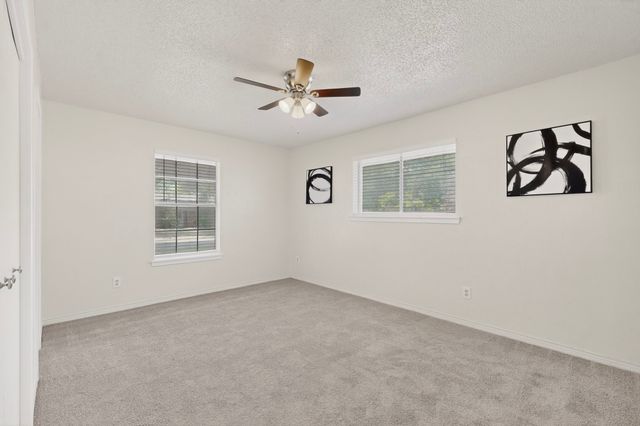 208 Gregory Drive, Desoto, TX 75115