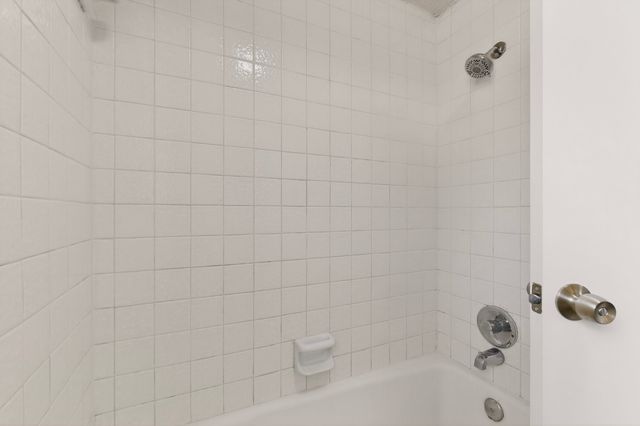 208 Gregory Drive, Desoto, TX 75115