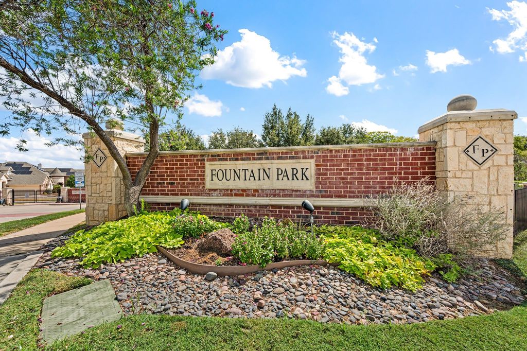 307 Park Haven Boulevard, Euless, TX 76039 — photo 4
