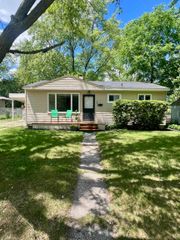 412 Rockingham Avenue, Alma, MI 48801