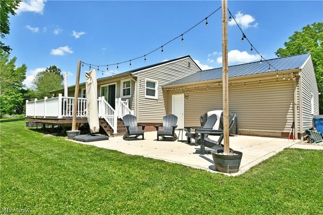 18 Orchard Drive, Poland, OH 44514