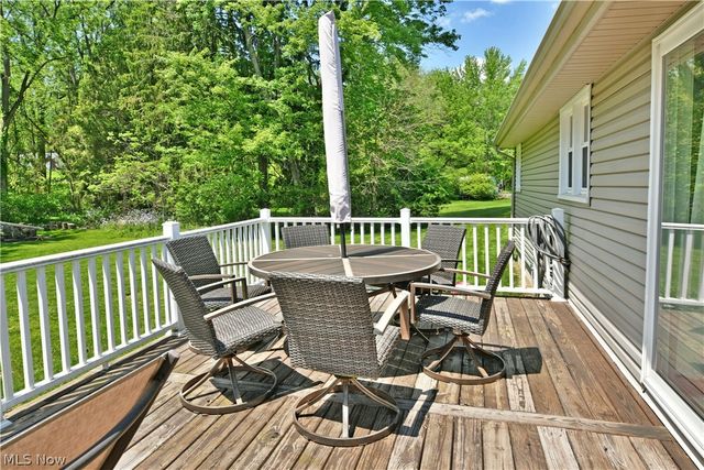 18 Orchard Drive, Poland, OH 44514