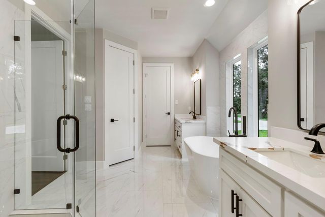 17772 Plantation Drive, Waller, TX 77484