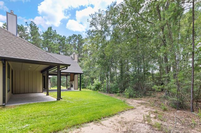 17772 Plantation Drive, Waller, TX 77484
