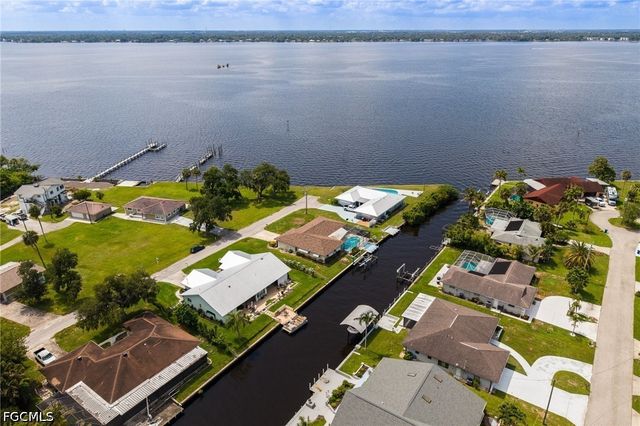 1805 Stevenson RD, North Fort Myers, FL 33917