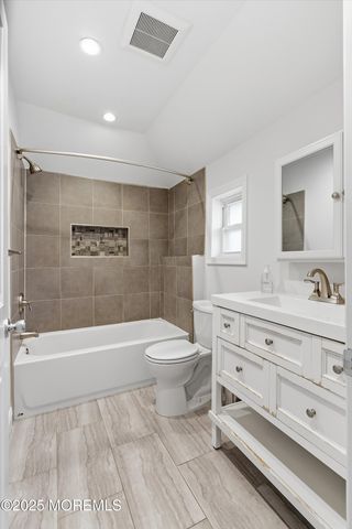 74 Leighton Avenue, Red Bank, NJ 07701