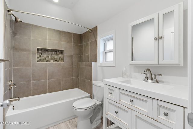 74 Leighton Avenue, Red Bank, NJ 07701