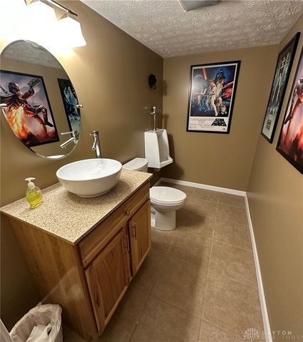 4391 Saratoga Place, Huber Heights, OH 45424