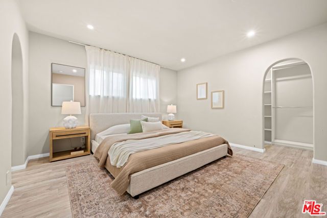 1444 N Ontario Street, Burbank, CA 91505
