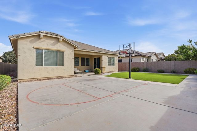 20523 E CARRIAGE Way, Queen Creek, AZ 85142