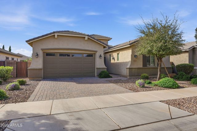20523 E CARRIAGE Way, Queen Creek, AZ 85142