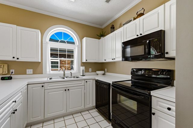 690 Riverwalk Dr Unit 304, Myrtle Beach, SC 29579