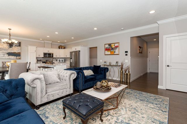 4411 Slate Creek Drive, Bettendorf, IA 52722