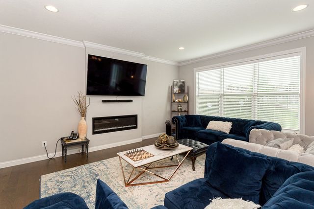 4411 Slate Creek Drive, Bettendorf, IA 52722