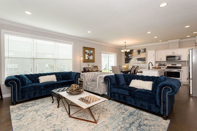 4411 Slate Creek Drive, Bettendorf, IA 52722