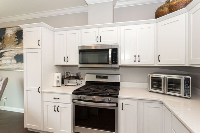 4411 Slate Creek Drive, Bettendorf, IA 52722