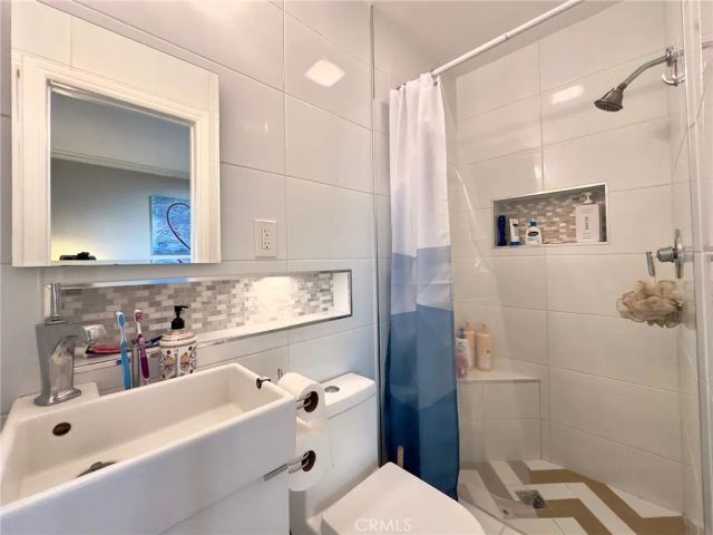 218 Princeton Avenue, Claremont, CA 91711