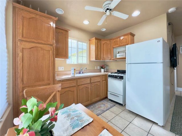 218 Princeton Avenue, Claremont, CA 91711