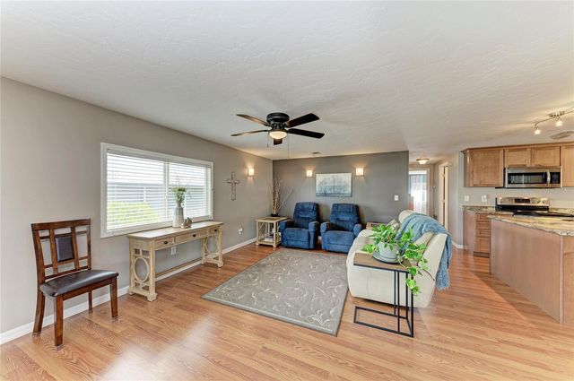 5316 53RD AVENUE E L1, Bradenton, FL 34203