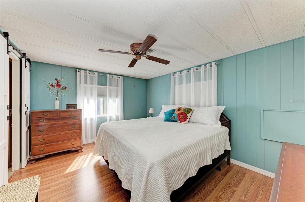 Image 25 of property listing at 5316 53RD AVENUE E L1, Bradenton, FL 34203