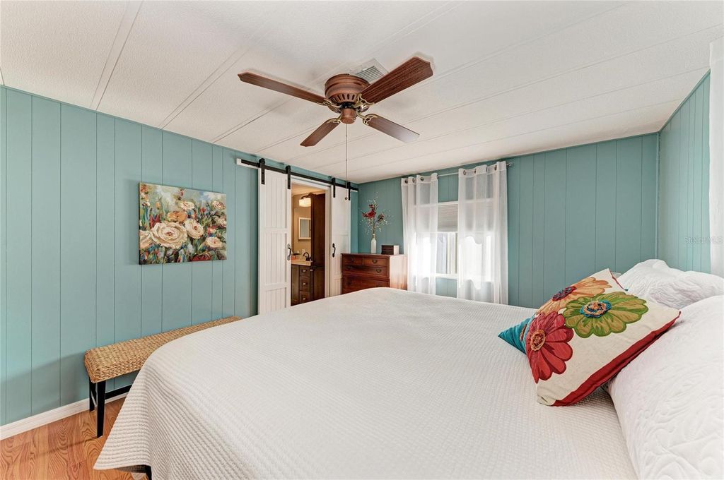 Image 26 of property listing at 5316 53RD AVENUE E L1, Bradenton, FL 34203