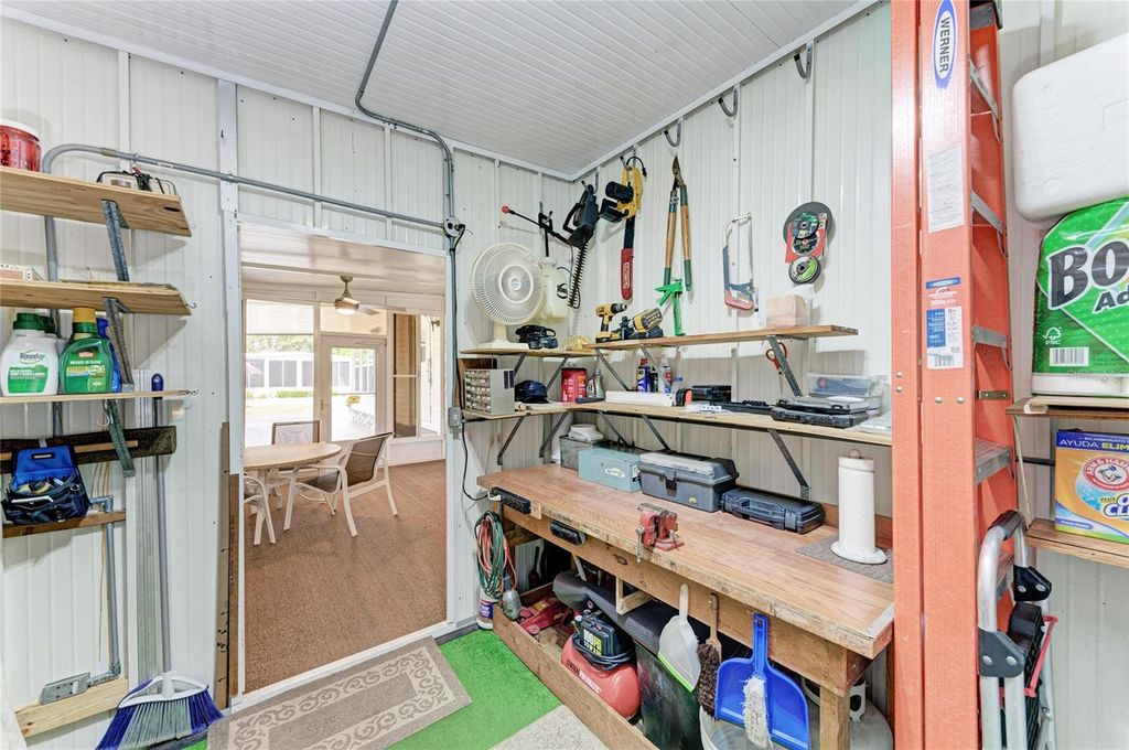 Image 35 of property listing at 5316 53RD AVENUE E L1, Bradenton, FL 34203