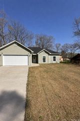 907 West Street, White Hall, AR 71602