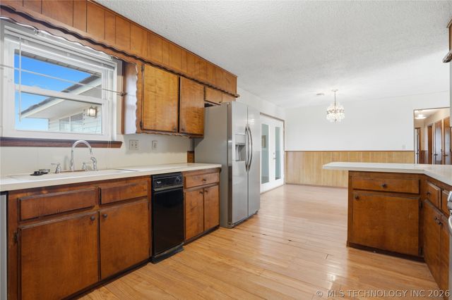 12192 S Highway 64, Muskogee, OK 74403