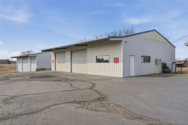 12192 S Highway 64, Muskogee, OK 74403