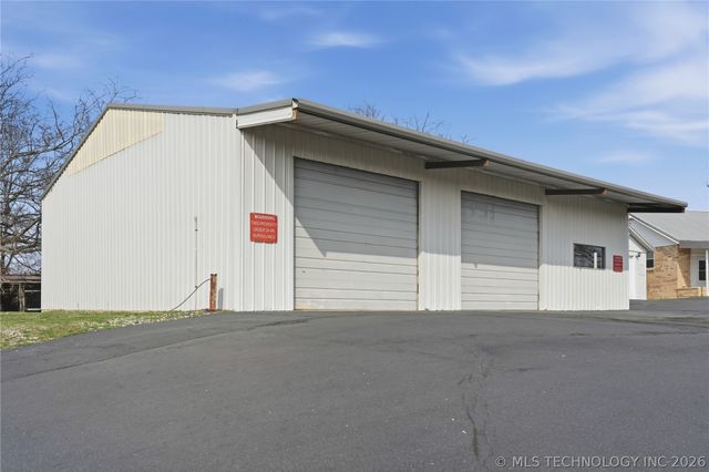 12192 S Highway 64, Muskogee, OK 74403