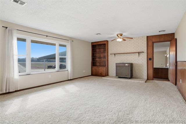 12192 S Highway 64, Muskogee, OK 74403