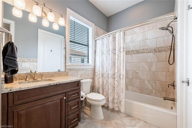 3944 W Riverside DR, Fort Myers, FL 33901