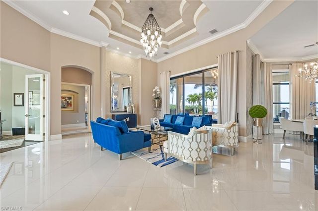 3944 W Riverside DR, Fort Myers, FL 33901