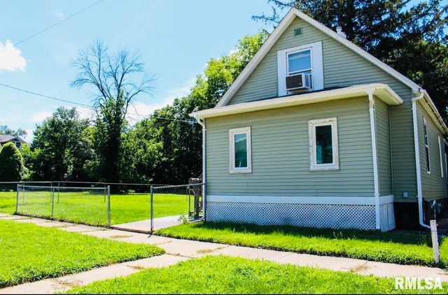 602 5TH Street, Rock Island, IL 61201