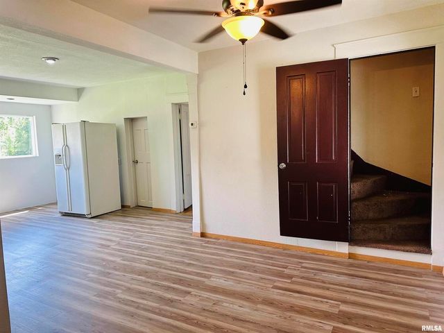 602 5TH Street, Rock Island, IL 61201