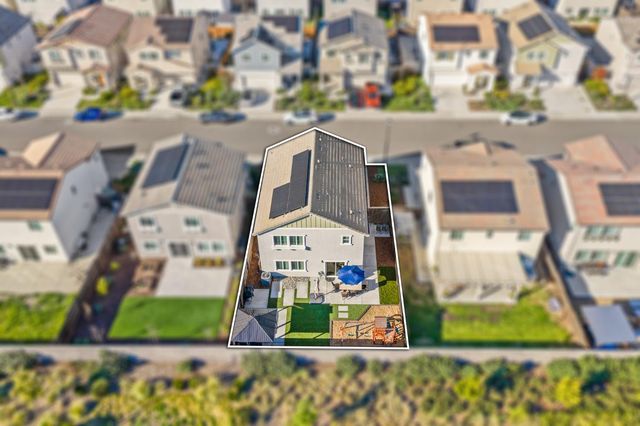 5064 Star Dance Cir, Roseville, CA 95747