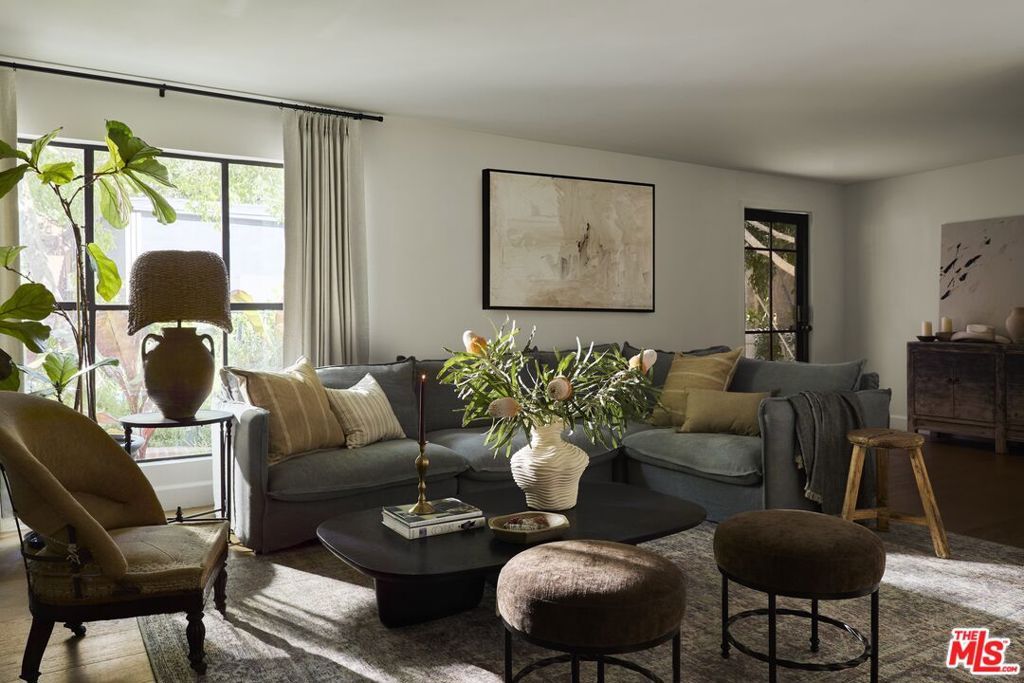8334 Kirkwood Drive, Los Angeles, CA 90046 — photo 3