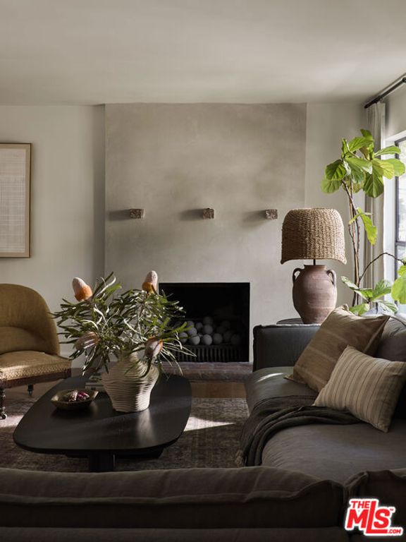 8334 Kirkwood Drive, Los Angeles, CA 90046 — photo 4