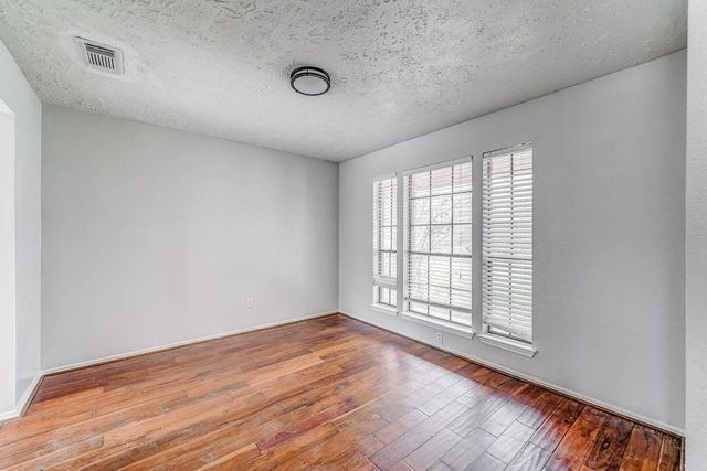 1916 Woodland Hills Drive, Missouri City, TX 77489