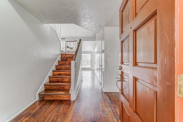 1916 Woodland Hills Drive, Missouri City, TX 77489