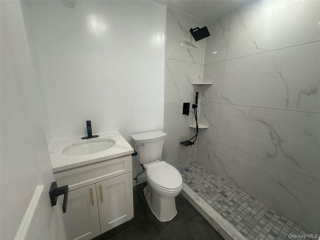 8840 54th Avenue 2B, Elmhurst, NY 11373