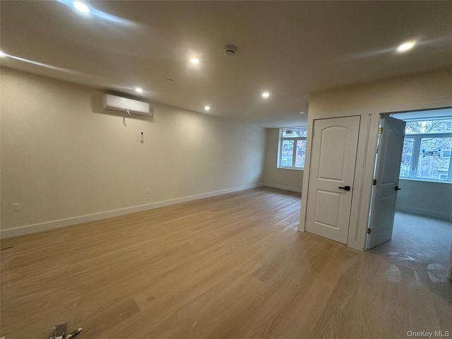 8840 54th Avenue 2B, Elmhurst, NY 11373