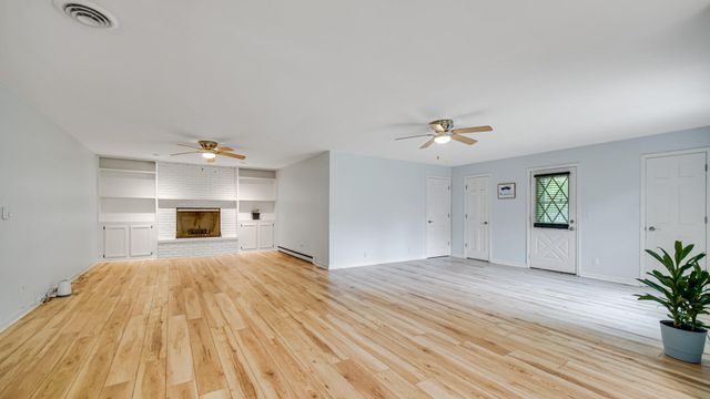 6717 N State Road 49, Wheatfield, IN 46392
