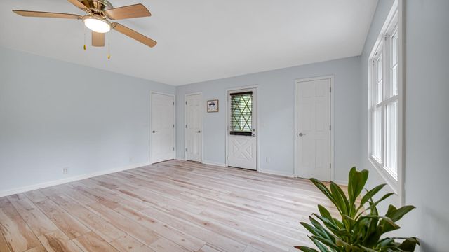 6717 N State Road 49, Wheatfield, IN 46392