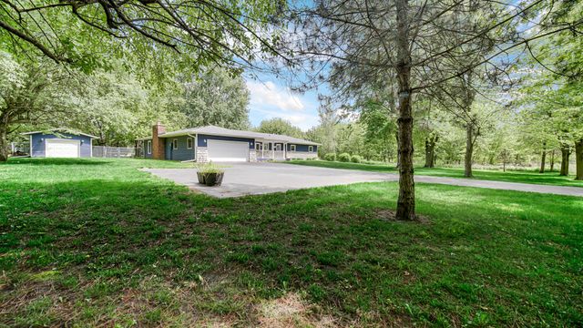 6717 N State Road 49, Wheatfield, IN 46392