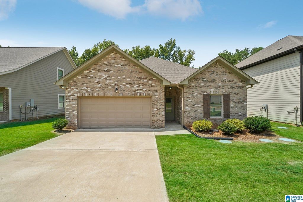 7944 SAINT JAMES DRIVE, Pinson, AL 35126