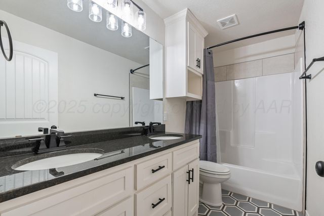 7912 Pensacola Avenue, Amarillo, TX 79118