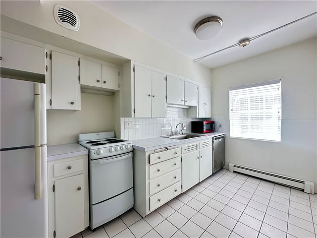 140 Humboldt Avenue 1, Providence, RI 02906