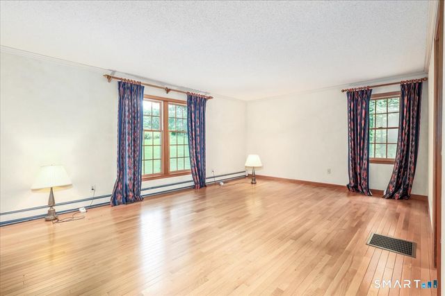 21 Farm Road, Sherman, CT 06784